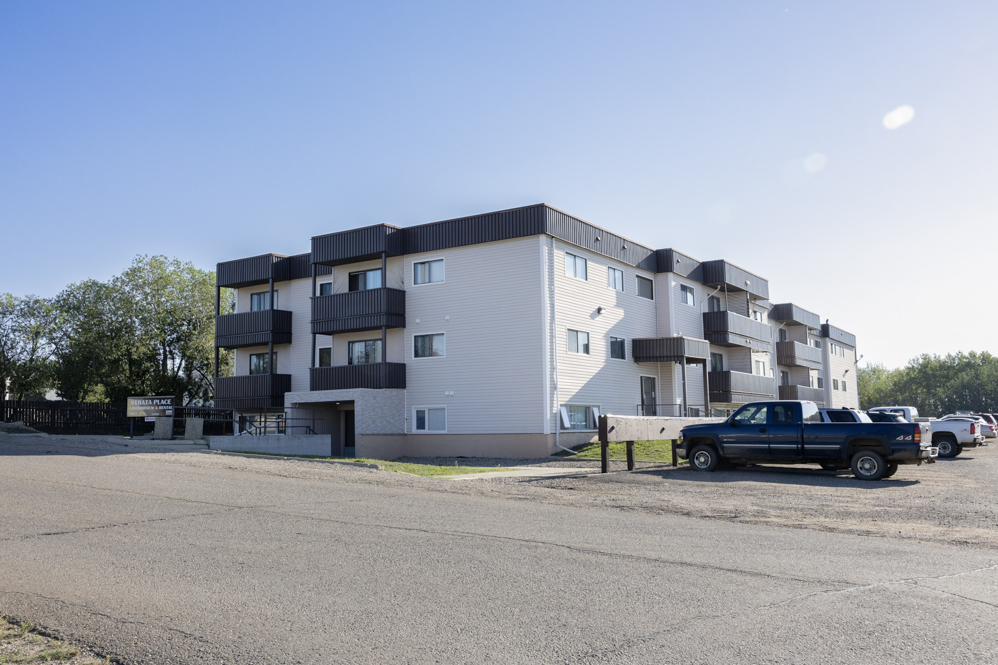 McEvay Blair Multifamily Group - Strata Place - 10 2U4A0184 1
