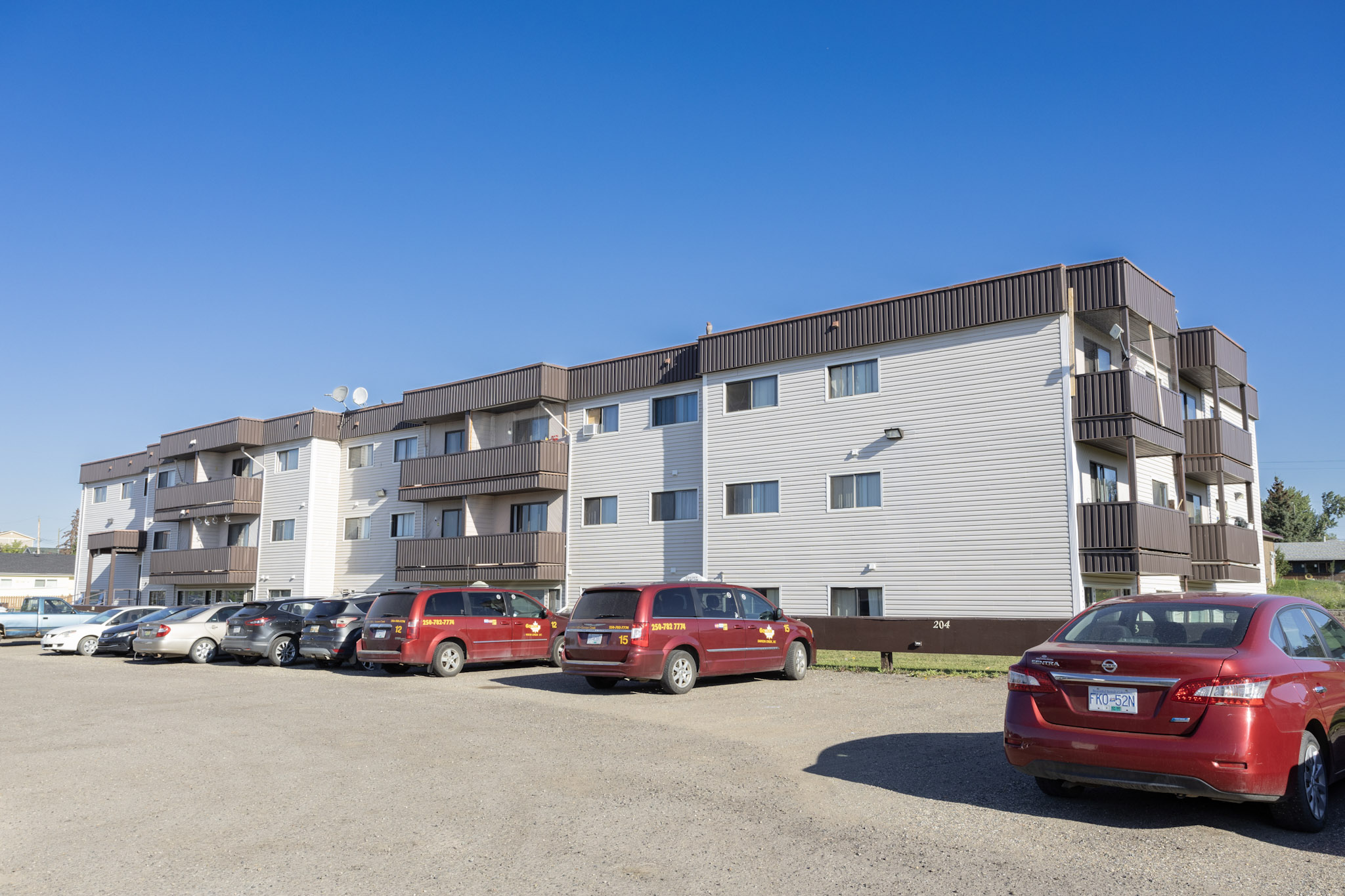 4-2U4A0245-1 Strata Place
