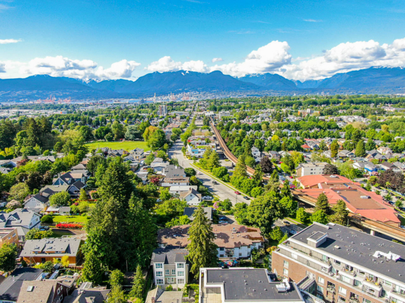 3295 Commercial Drive