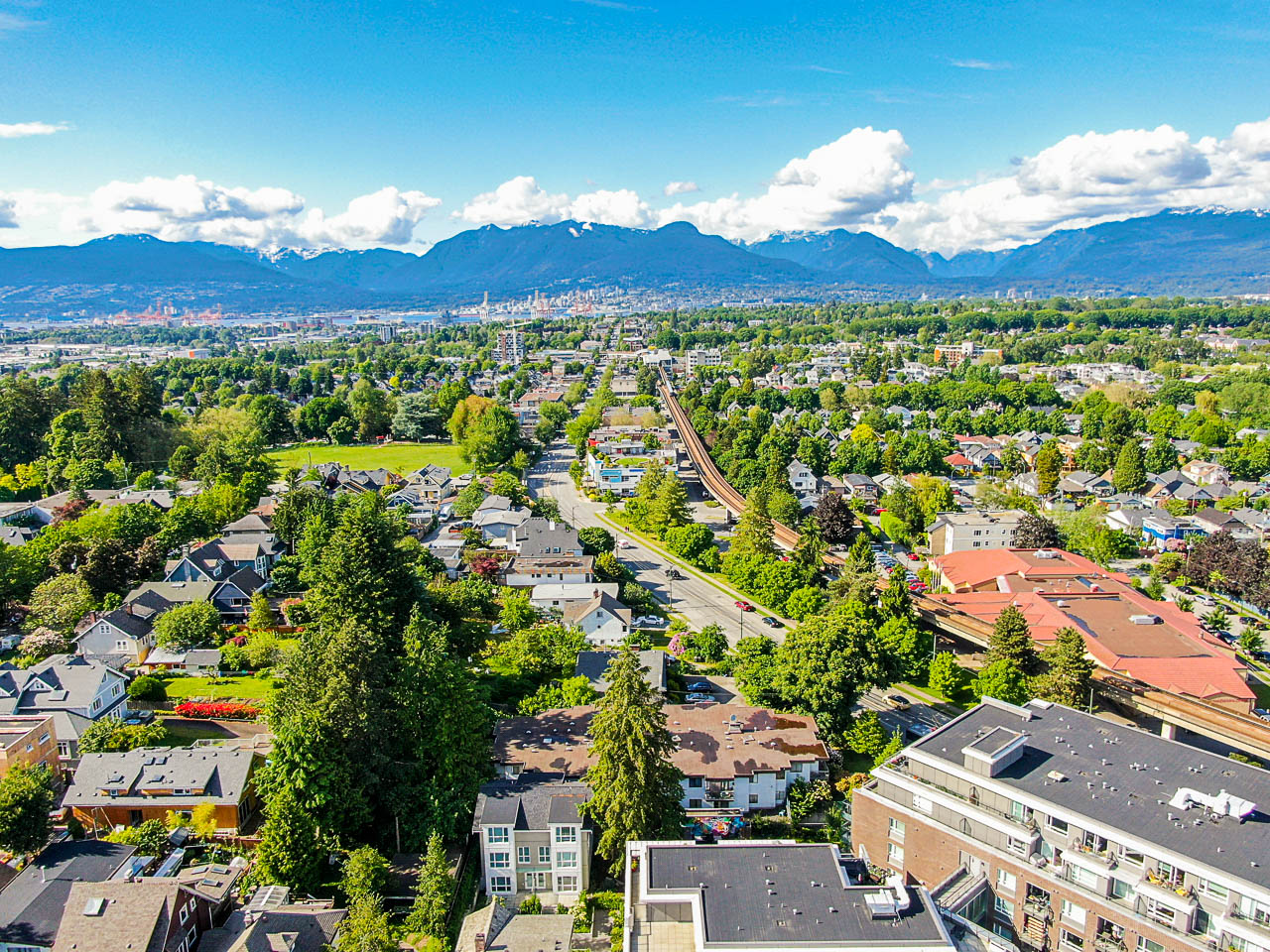 3295 Commercial Drive