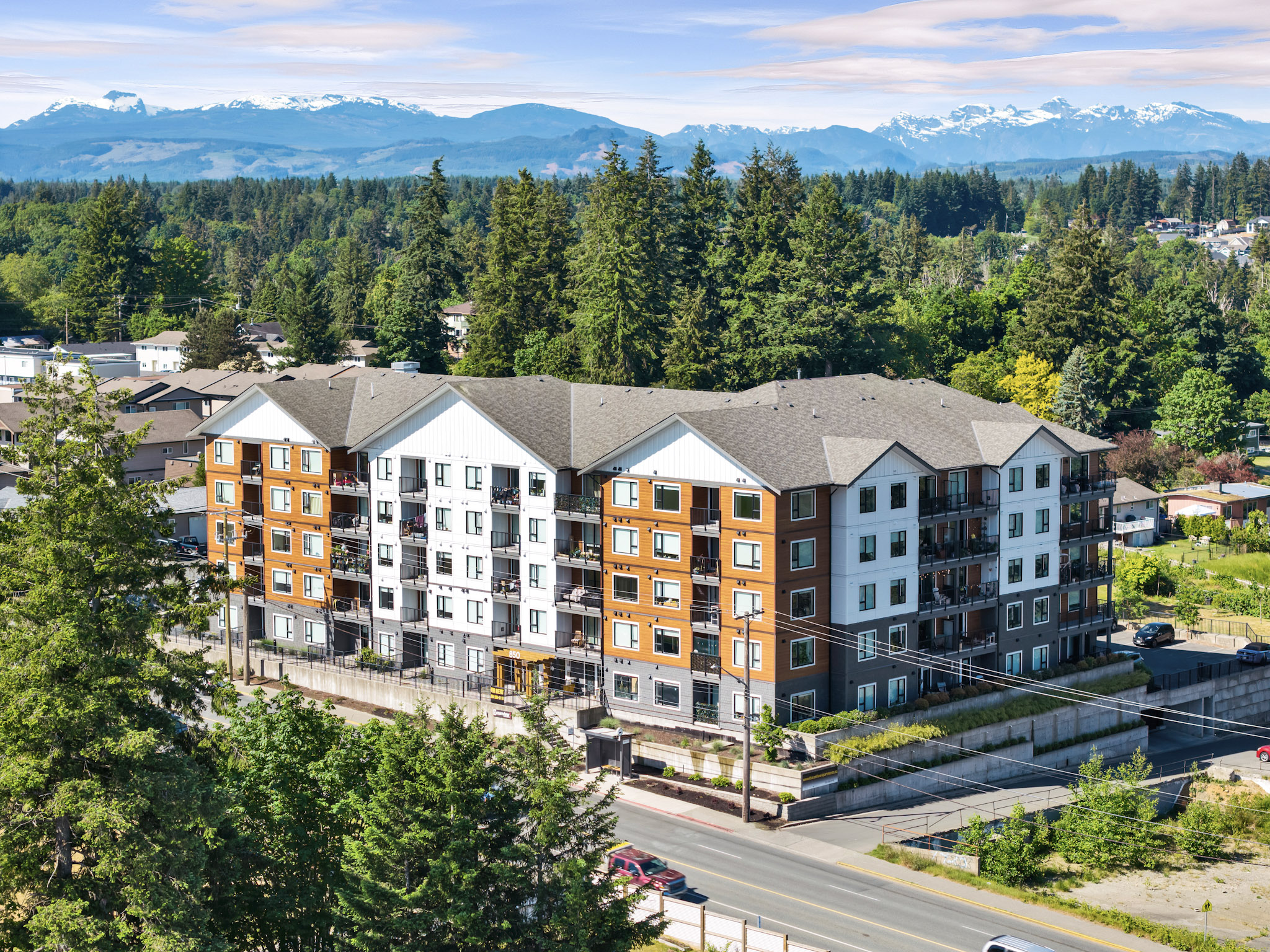 McEvay Blair Multifamily Group - Oceanview Apartments - 11 DJI 20260522101921 0881 D