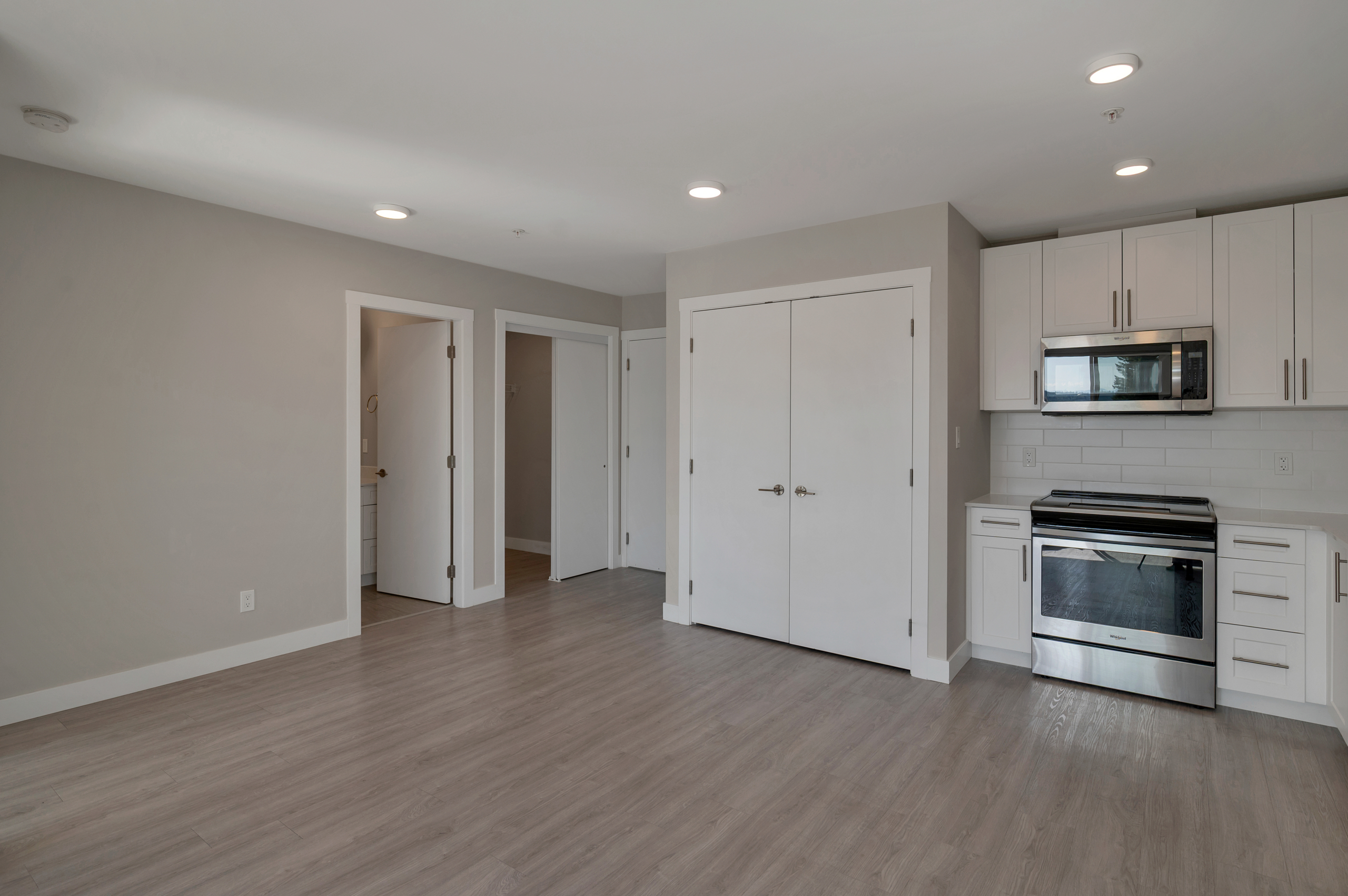 DSC_0701 Oceanview Apartments interior – 850 Dogwood Street, Campbell River BC
