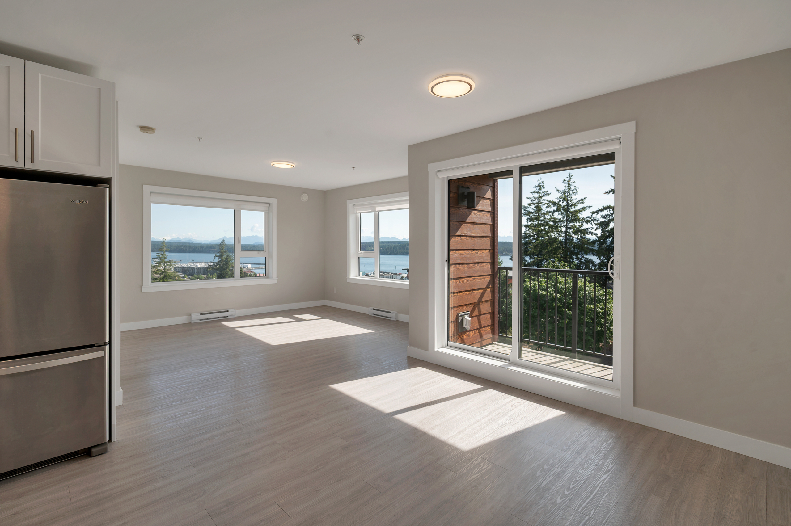 DSC_0737 Oceanview Apartments interior – 850 Dogwood Street, Campbell River BC