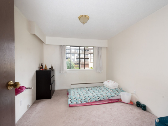 Lord Nelson Place Apartments