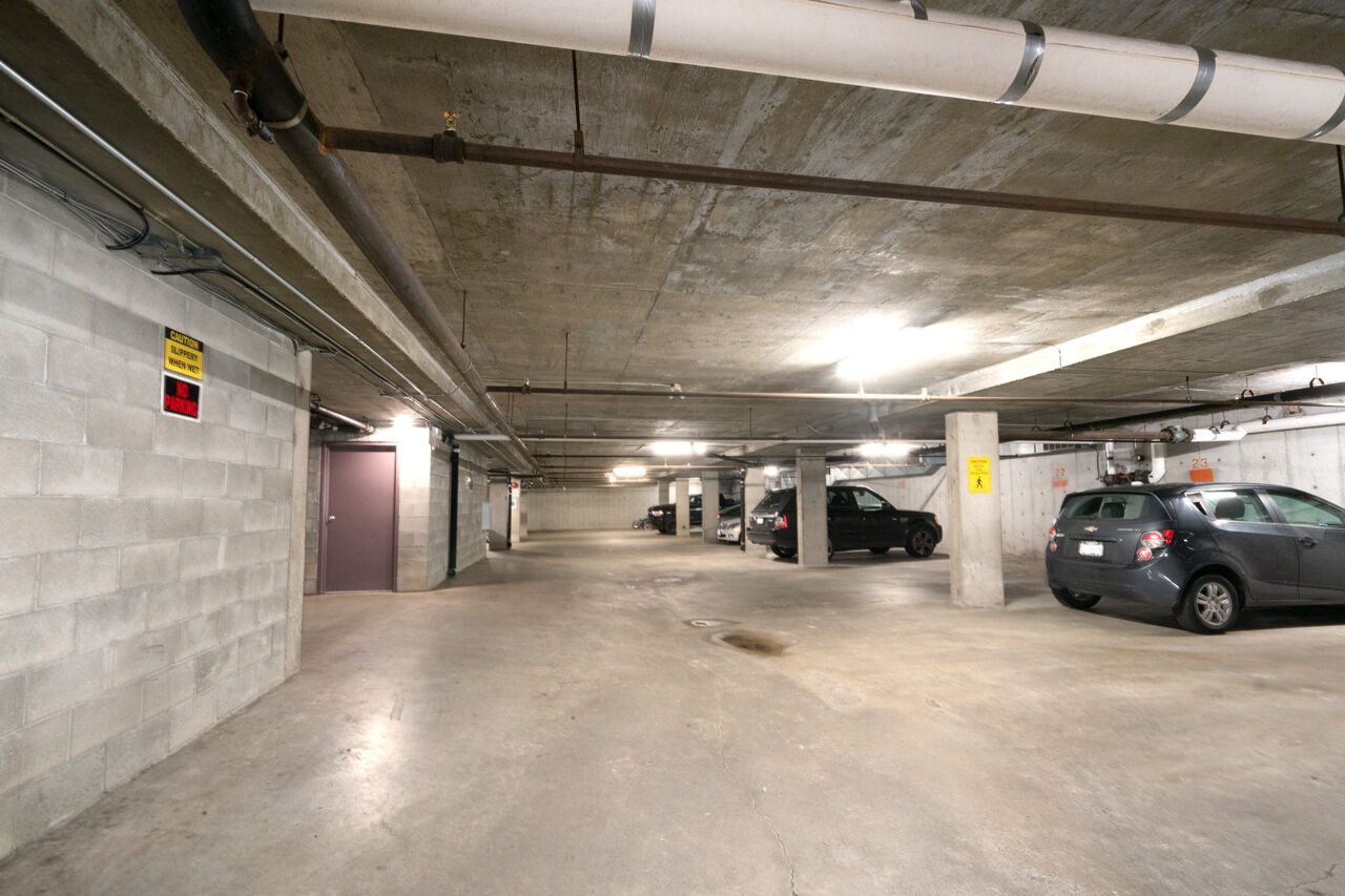 059 Lord Nelson Place Apartments