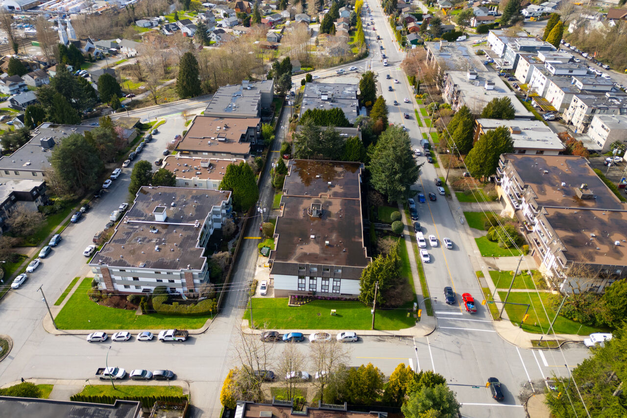 077 Lord Nelson Place Apartments