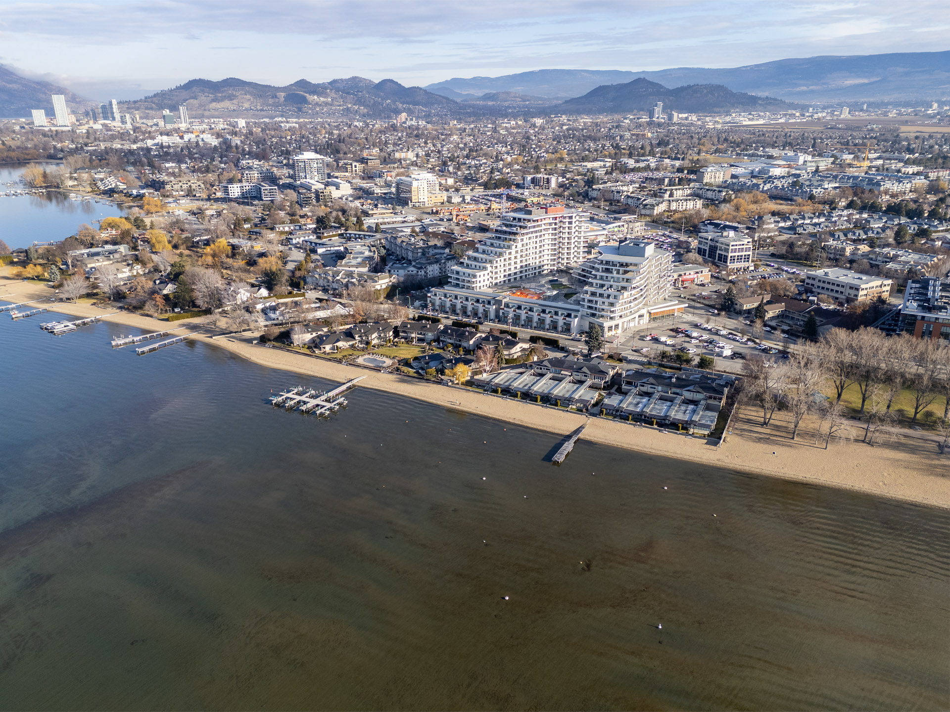 11-3339 Lakeshore Meghan-31 Mission Suites