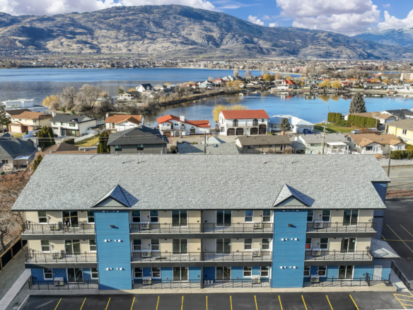  Brightwater Apartments