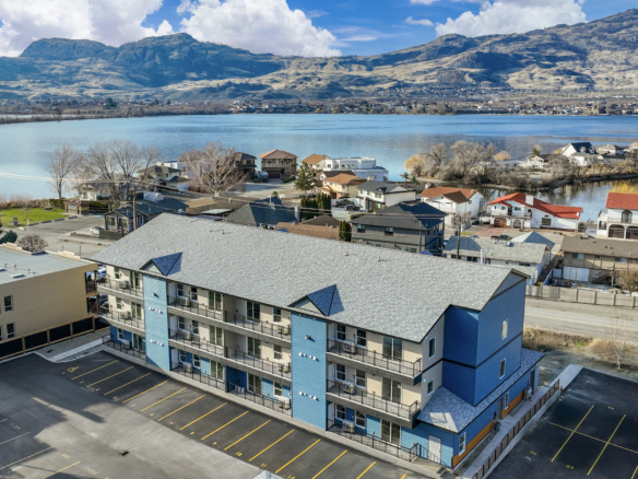 Brightwater Apartments
