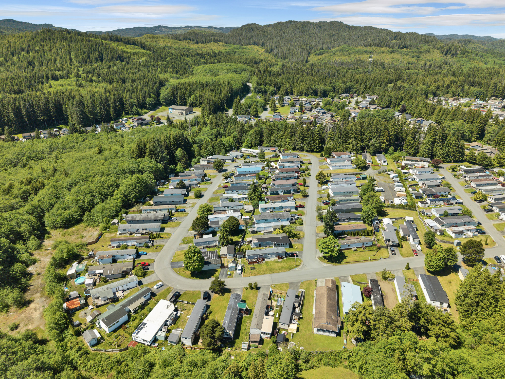 17-DJI_20260612122736_0182_D Highview Estates Mobile Home Park