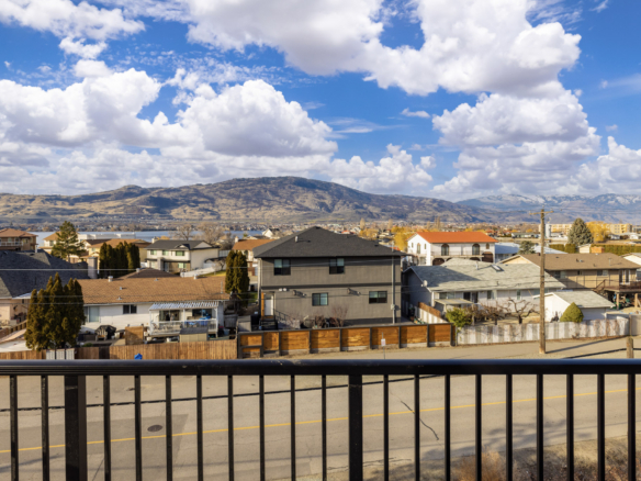  Brightwater Apartments