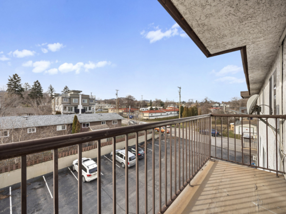 Valley View Apartments