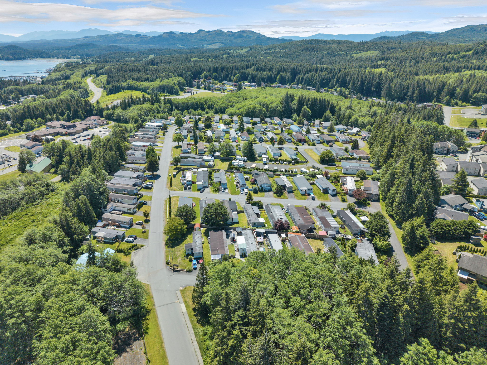 39-DJI_20260612122417_0167_D Highview Estates Mobile Home Park