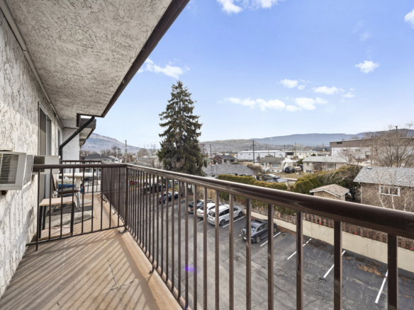 Valley View Apartments