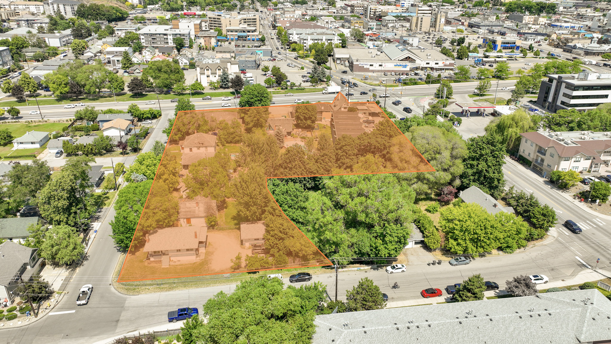 4-2408 34th St-20 Tiki Village Multifamily Development Site