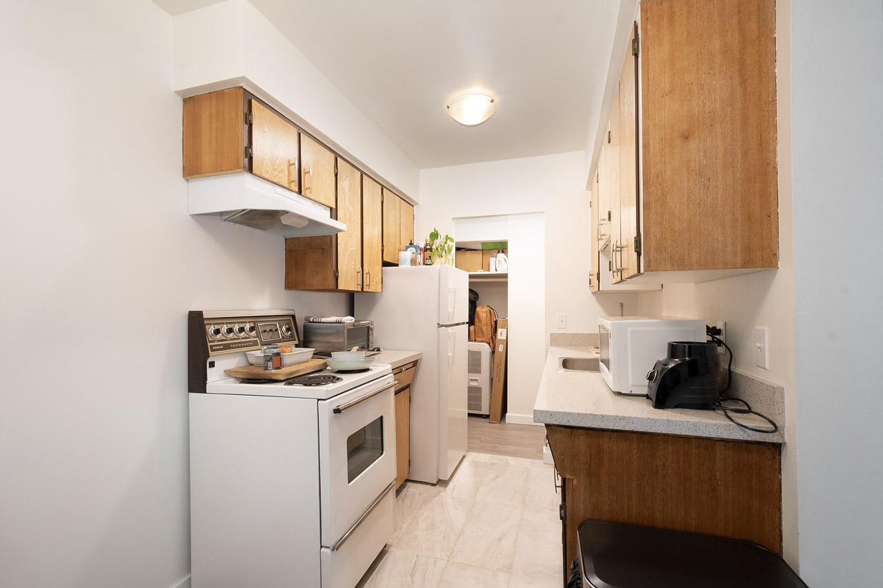 8-038 Tiffany Court