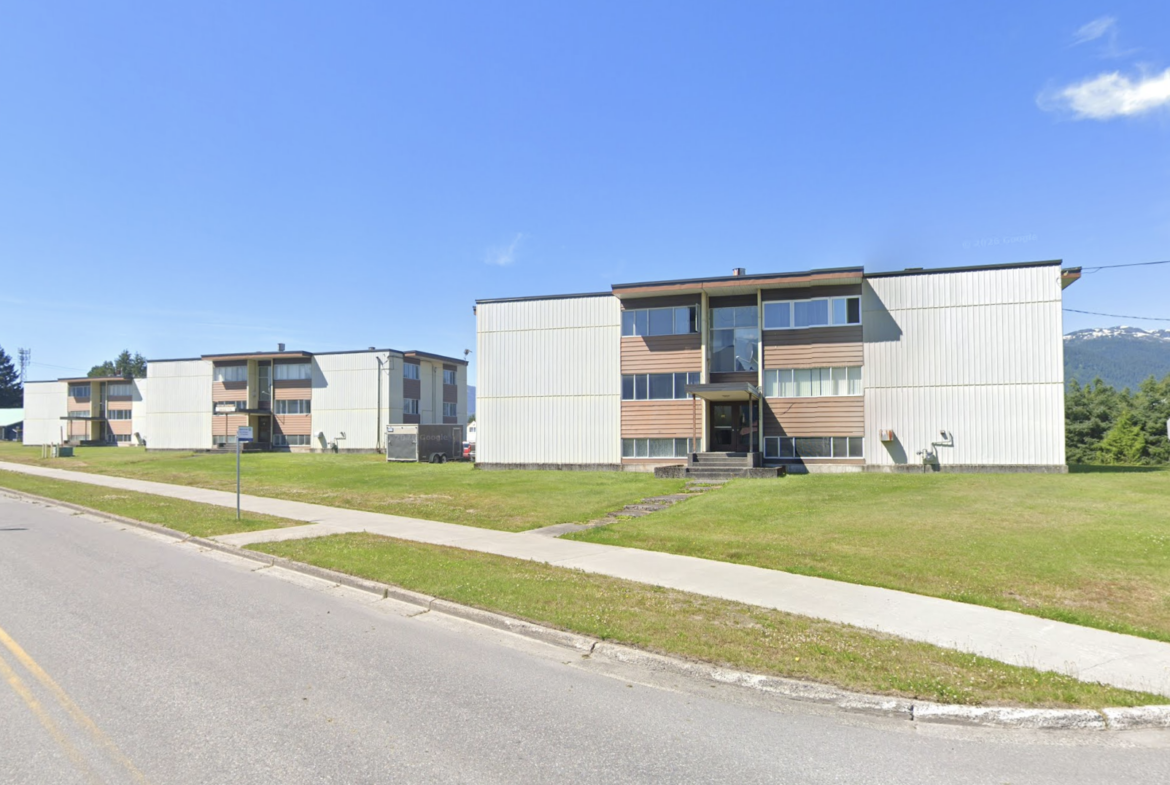 1170