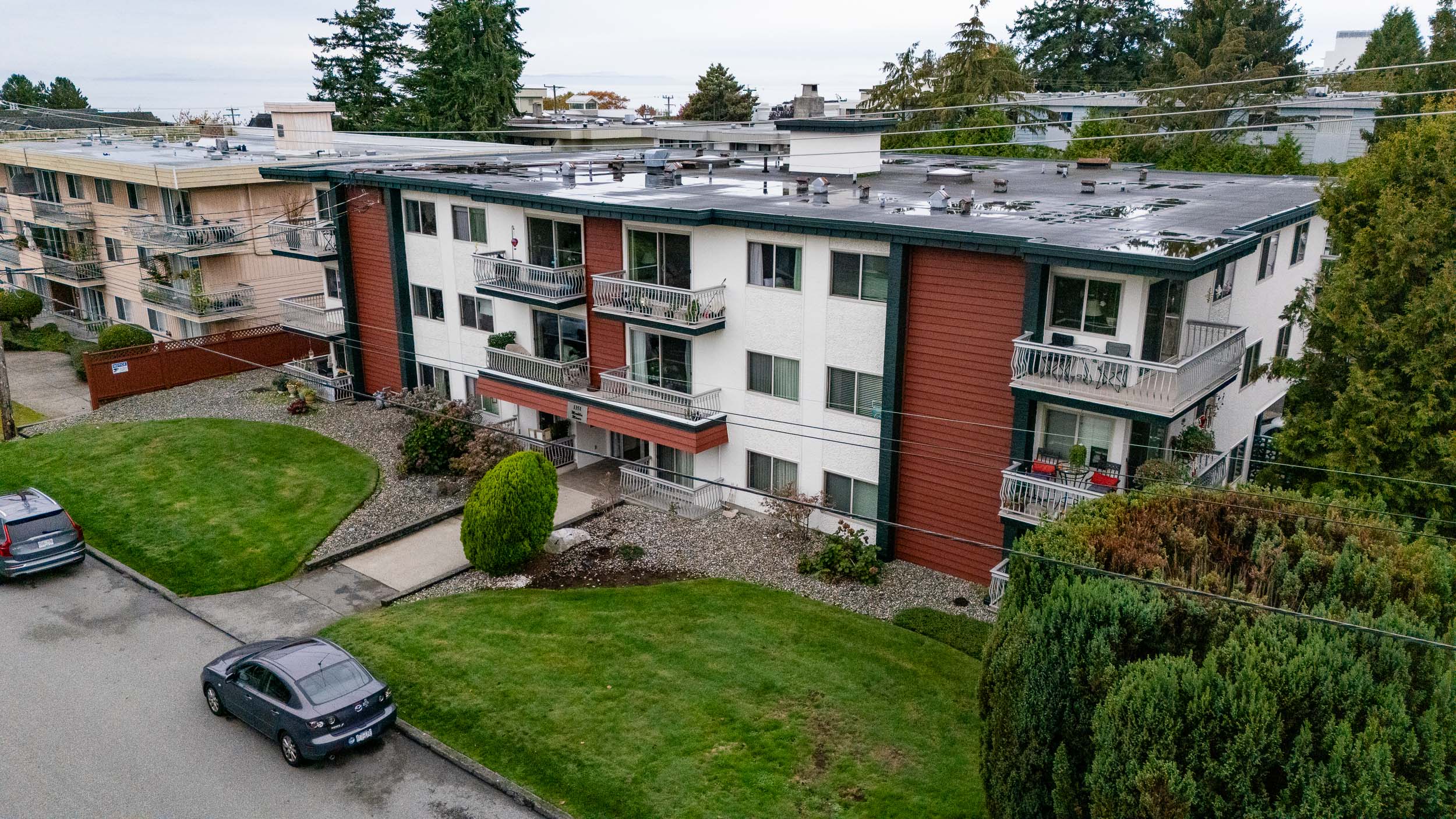McEvay Blair Multifamily Group - White Rock Portfolio - 11 1351 Merklin Street 1