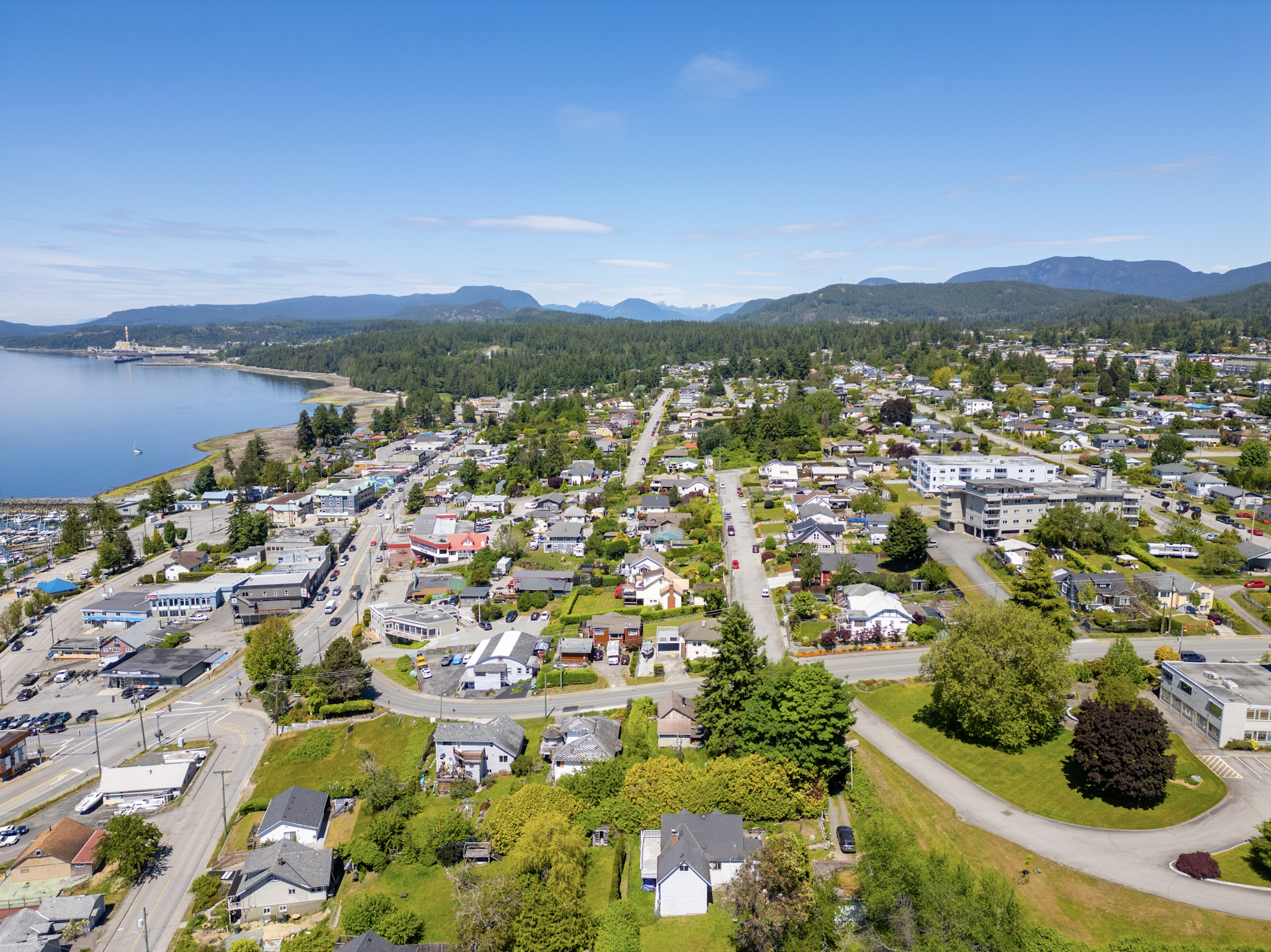2-4465 Michigan Ave-39 Villa Anna Apartments