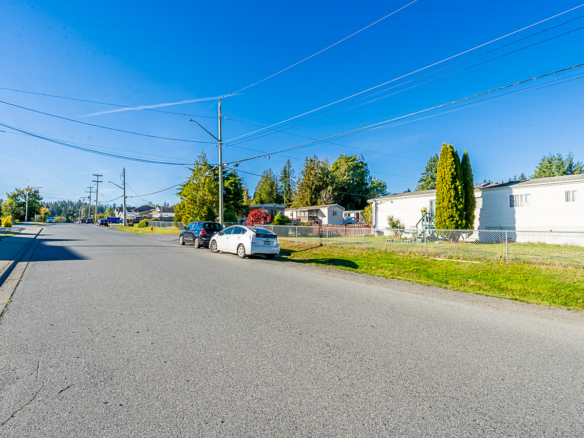 Parklane Mobile Home Park
