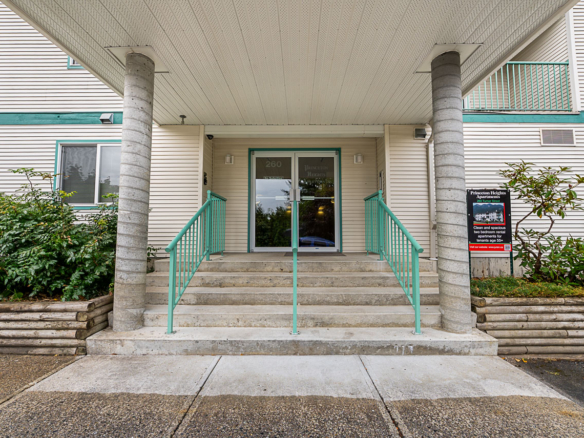  Princeton Heights Apartments