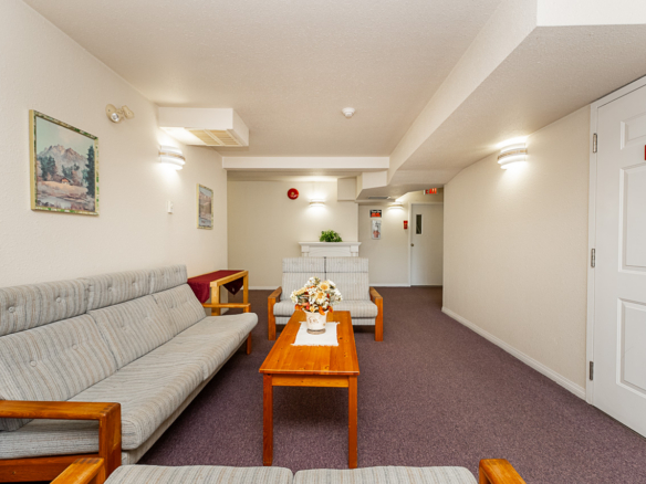  Princeton Heights Apartments