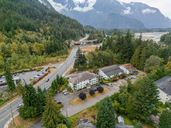 Princeton Heights Apartments