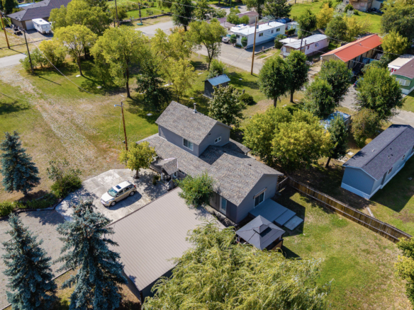  Midway Mobile Home & RV Park