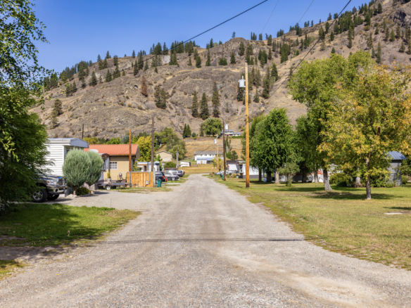  Midway Mobile Home & RV Park